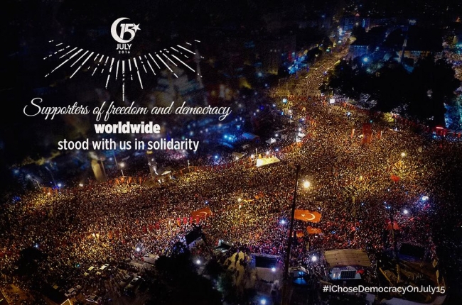 Sosyal medyada 15 Temmuz hain darbe girişimine tepkiler